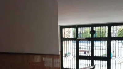 Piso en calle Encina photo 3