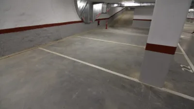 Garaje en venta en Rúa Fonte Álvaro, 1 - Más
