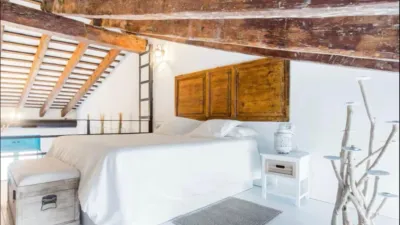 Loft on Calle de Escalante photo 8