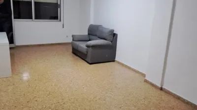 Piso en calle del Pez photo 3