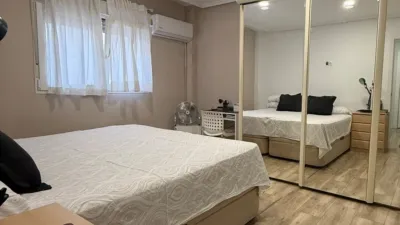 Apartment in Plaça de l'Antic Regne de València photo 40