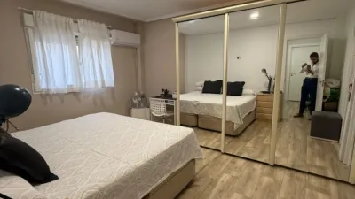 Apartment in Plaça de l'Antic Regne de València photo 35