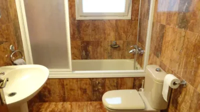 Flat on Calle Pujada Al Castell photo 13