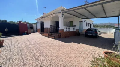 Rustic chalet in Guadalmansa photo 3