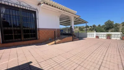 Rustic chalet in Guadalmansa photo 8
