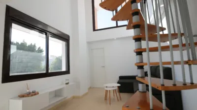 Piso en alquiler en Calle de los Juegos de Languedoc Rosellón, Retamar (Almería Capital) de 900 €<span>/mes</span>