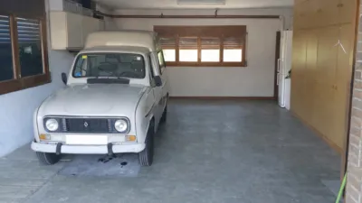 Chalet in La Sagrera photo 48