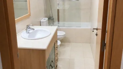 Piso en venta en Carrer del Vallès, cerca de Carrer de Josep Renom, Centre (Distrito Centre-Covadonga. Sabadell) de 335.000 €