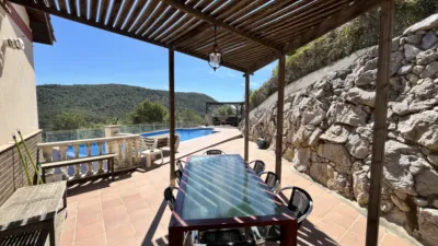 Chalet on Carrer de Capricorn photo 3