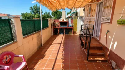 Chalet en El Viso de San Juan photo 3