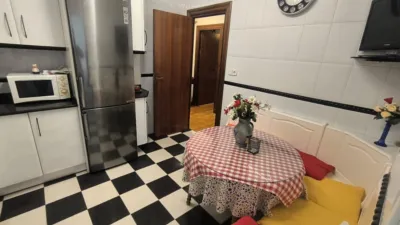 Flat on Calle Jose Antonio Ponzoa photo 7