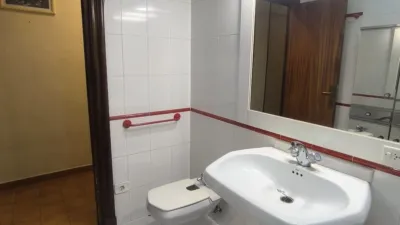 Flat on Calle Jose Antonio Ponzoa photo 15