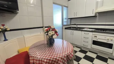 Flat on Calle Jose Antonio Ponzoa photo 5
