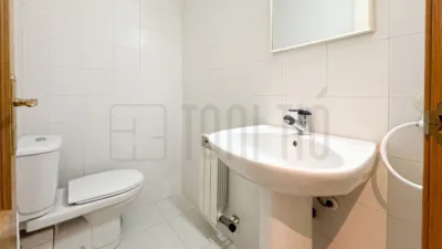 Apartment on Carrer de Bosch i Cardellach photo 11