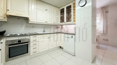 Apartment on Carrer de Bosch i Cardellach photo 13