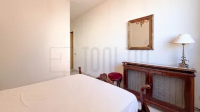 Apartment on Carrer de Bosch i Cardellach photo 6