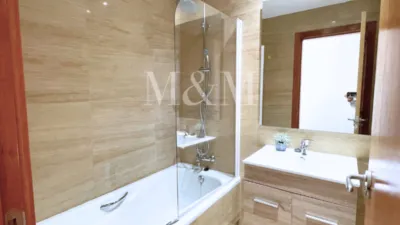 Habitación en alquiler en Calle de Simón Bolívar, Núcleo Urbano (Villanueva de la Cañada) de 600 €<span>/mes</span>