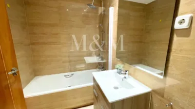 Habitación en alquiler en Calle de Simón Bolívar, Núcleo Urbano (Villanueva de la Cañada) de 600 €<span>/mes</span>