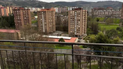 Piso en venta en Calle Cocherito de Bilbao, Santutxu (Distrito Begoña-Santutxu. Bilbao) de 243.000 €
