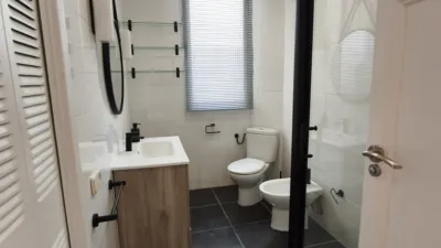 Apartment on Calle del Divino Pastor photo 13
