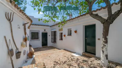 Casa en venta en Calle de los Hermanos Machado, Olivares de 350.000 €