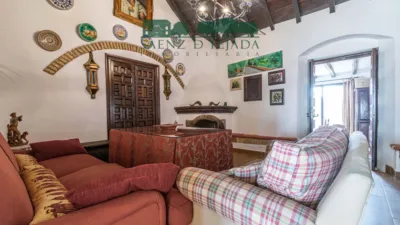 Casa en venta en Calle de los Hermanos Machado, Olivares de 350.000 €