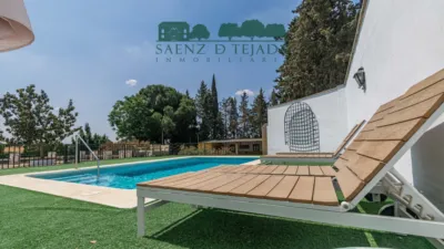 Casa en venta en Calle de los Hermanos Machado, Olivares de 350.000 €