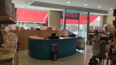 Local comercial en venta en Calle Fonte de Fefiñanes, Cambados de 185.000 €