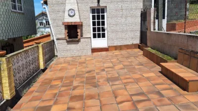 Casa en venta en Calle de la Rosa, Carril (Casco Urbano). Municipio de Vilagarcía de Arousa de 250.000 €