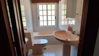 Casa en venta en Calle de la Rosa, Carril (Casco Urbano). Municipio de Vilagarcía de Arousa de 250.000 €