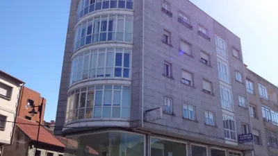 Piso en venta en Calle de la Carballeira, Cambados de 155.000 €