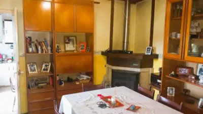 Casa en venta en Calle Calvelle, Aguasantas (Cerdedo-Cotobade) de 80.000 €