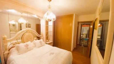 Piso en venta en Avenida de las Carolinas, Vilagarcía de Arousa de 185.000 €