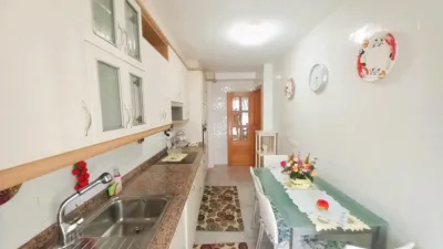 Piso en venta en Avenida de las Carolinas, Vilagarcía de Arousa de 185.000 €