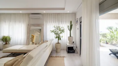 Single-family home on Carrer de les Barques photo 12