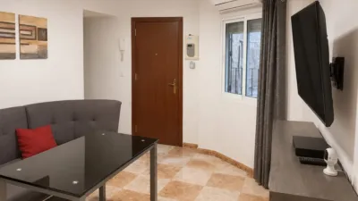 Piso en Huerta de la Reina-Arruzafilla-Parque Figueroa-Noreña photo 3