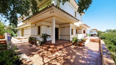 House on Cantabria Street photo 6