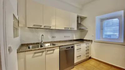 Piso en alquiler en Calle San Bartolome, Cort (Distrito Centre. Palma de Mallorca) de 2.050 €<span>/mes</span>