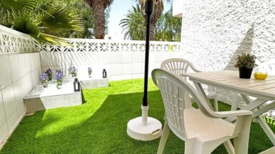 Piso en alquiler en Calle Diana, Costa del Silencio-Las Galletas (Arona) de 70 €<span>/día</span>