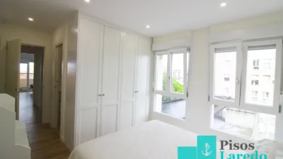 Piso en alquiler en Calle Ever, Número 1, Zona Playa (Laredo) de 5.050 €<span>/mes</span>