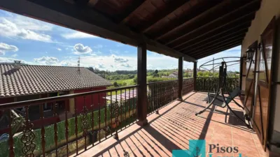 Chalet unifamiliar en alquiler en Calle de San Pedro, 1, Seña (Limpias)