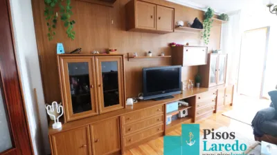 Piso en alquiler en Calle del Padre Ignacio Ellacuria, 115, Carlos V (Laredo) de 3.850 €<span>/mes</span>