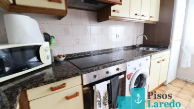 Piso en alquiler en Calle del Padre Ignacio Ellacuria, 115, Carlos V (Laredo) de 3.850 €<span>/mes</span>