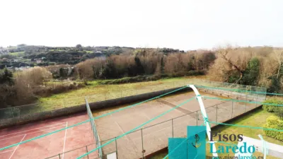 Piso en alquiler en Calle del Padre Ignacio Ellacuria, 115, Carlos V (Laredo) de 3.850 €<span>/mes</span>