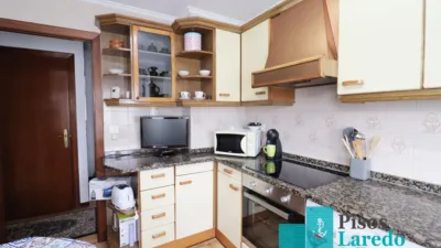 Piso en alquiler en Calle del Padre Ignacio Ellacuria, 115, Carlos V (Laredo) de 3.850 €<span>/mes</span>