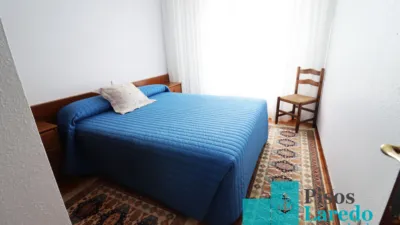 Piso en alquiler en Calle del Padre Ignacio Ellacuria, 115, Carlos V (Laredo) de 3.850 €<span>/mes</span>