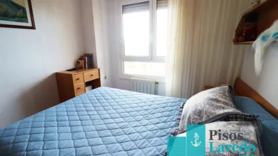 Piso en alquiler en Calle del Padre Ignacio Ellacuria, 115, Carlos V (Laredo) de 3.850 €<span>/mes</span>