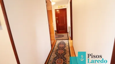 Piso en alquiler en Calle del Padre Ignacio Ellacuria, 115, Carlos V (Laredo) de 3.850 €<span>/mes</span>