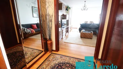 Piso en alquiler en Calle del Padre Ignacio Ellacuria, 115, Carlos V (Laredo) de 3.850 €<span>/mes</span>