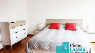 Chalet en alquiler en Avenida de Francia, cerca de Calle de la República del Perú, El Puntal (Laredo)